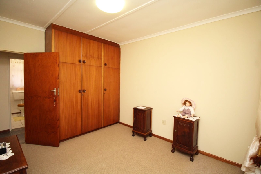 3 Bedroom Property for Sale in Vredenburg Western Cape